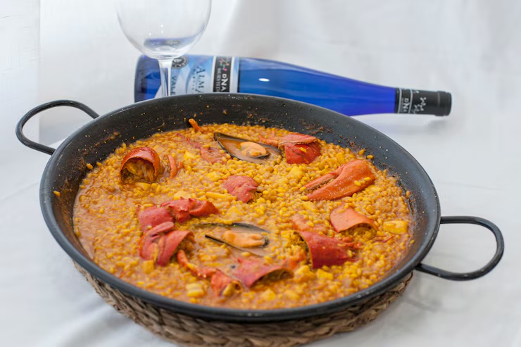 La Gastronomía Española: Mucho Más que Tapas y Paella